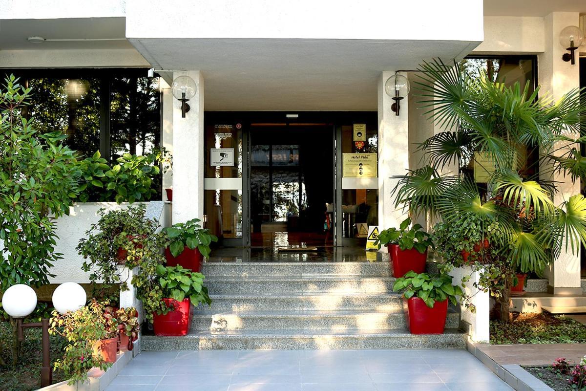 Hotel Pela أوهغيد المظهر الخارجي الصورة