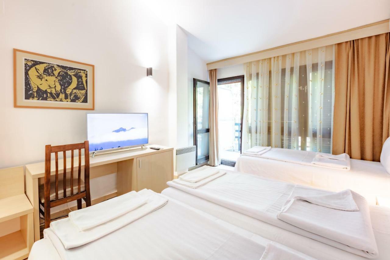 Hotel Pela أوهغيد المظهر الخارجي الصورة